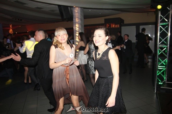 Studniówka ZSZ nr 3 w Ostrołęce [25.01.2014] - zdjęcie #38 - eOstroleka.pl