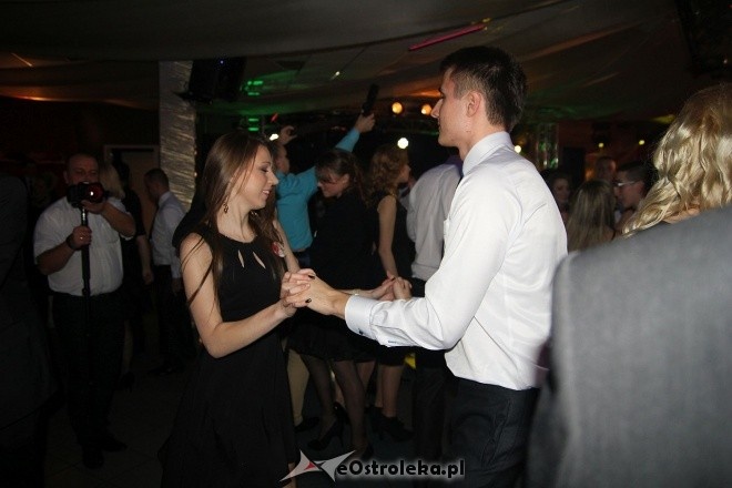 Studniówka ZSZ nr 3 w Ostrołęce [25.01.2014] - zdjęcie #29 - eOstroleka.pl