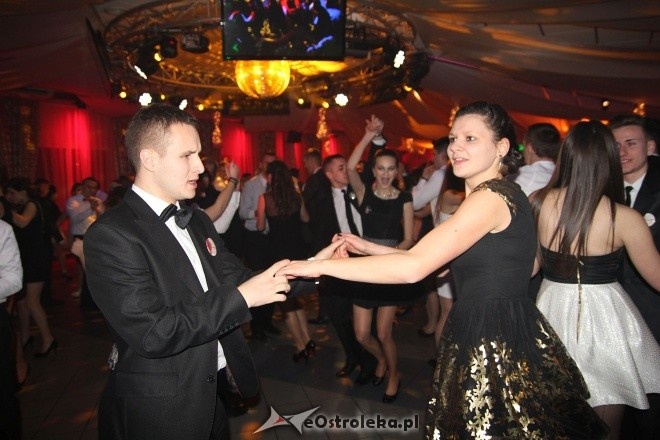 Studniówka ZSZ nr 3 w Ostrołęce [25.01.2014] - zdjęcie #9 - eOstroleka.pl