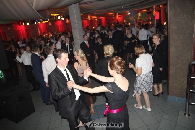 Studniówka ZSZ nr 3 w Ostrołęce [25.01.2014] - zdjęcie #7 - eOstroleka.pl
