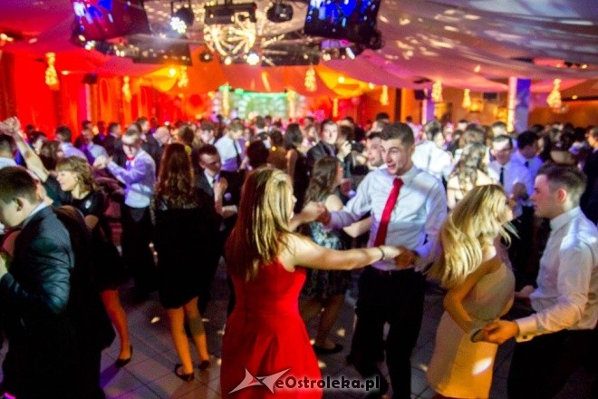 Studniówka ZSZ nr 3 w Ostrołęce [25.01.2014] - zdjęcie #2 - eOstroleka.pl