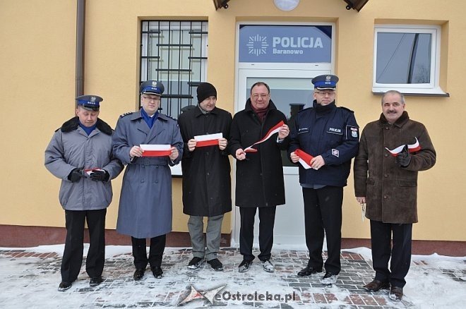 Oddanie nowego posterunku w Baranowie [29.01.2014] - zdjęcie #14 - eOstroleka.pl