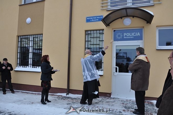 Oddanie nowego posterunku w Baranowie [29.01.2014] - zdjęcie #12 - eOstroleka.pl