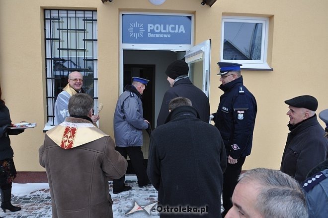 Oddanie nowego posterunku w Baranowie [29.01.2014] - zdjęcie #9 - eOstroleka.pl