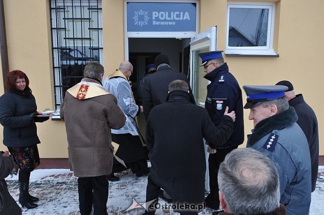 Oddanie nowego posterunku w Baranowie [29.01.2014] - zdjęcie #8 - eOstroleka.pl