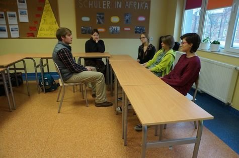 Wolontariusze z USA w Zespole Szkół Społecznego Towarzystwa Oświatowego [ZDJĘCIA] - zdjęcie #2 - eOstroleka.pl