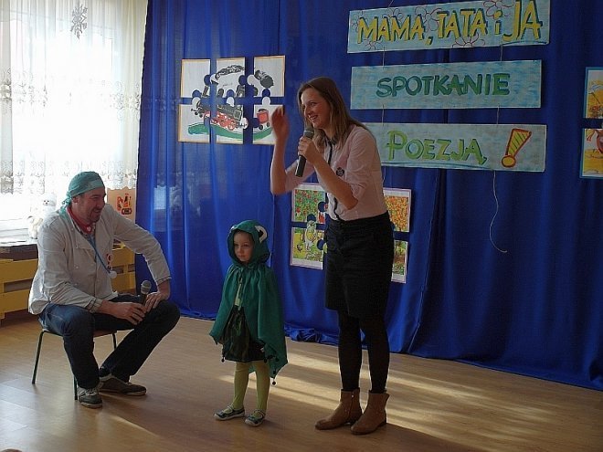 Mama, tata i ja - spotkanie z poezją [30.01.2014] - zdjęcie #6 - eOstroleka.pl
