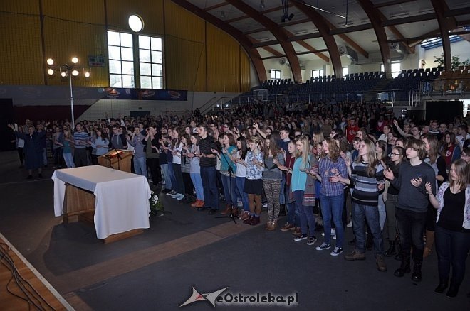 Rekolekcje wielkopostne dla uczniów I i II LO w Ostrołęce [05.02.2014] - zdjęcie #23 - eOstroleka.pl