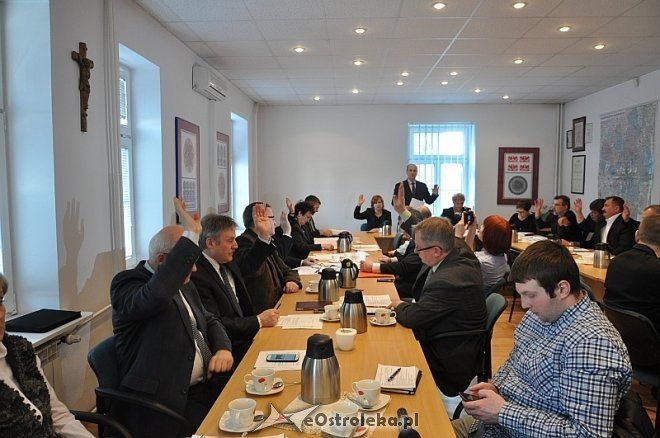 Zmiany w budżecie powiatu ostrołęckiego na rok 2014 [05.02.2014] - zdjęcie #3 - eOstroleka.pl
