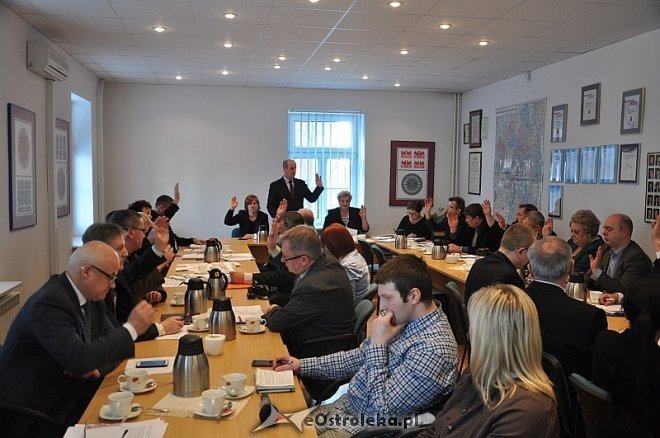 Zmiany w budżecie powiatu ostrołęckiego na rok 2014 [05.02.2014] - zdjęcie #2 - eOstroleka.pl