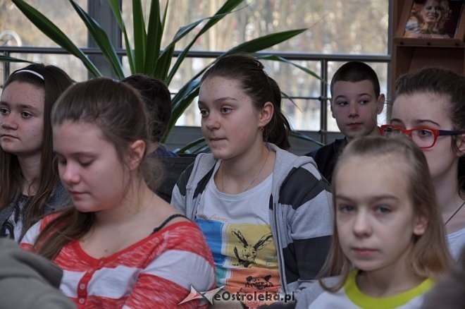 Otwarcie wystawy i prelekcje dla młodzieży [06.02.2014] - zdjęcie #7 - eOstroleka.pl