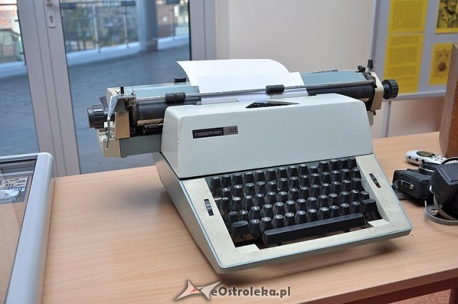 Otwarcie wystawy i prelekcje dla młodzieży [06.02.2014] - zdjęcie #7 - eOstroleka.pl