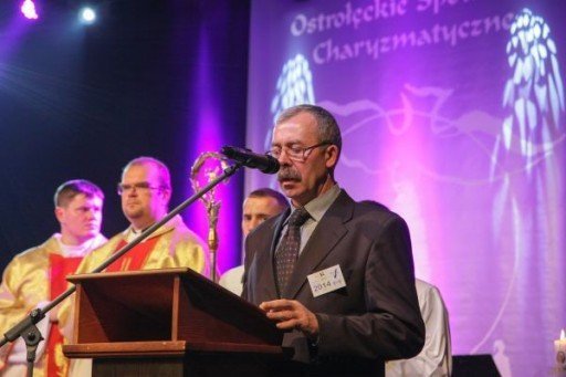 XI Ostrołęckie Spotkanie Charyzmatyczne 2014 - zdjęcie #29 - eOstroleka.pl