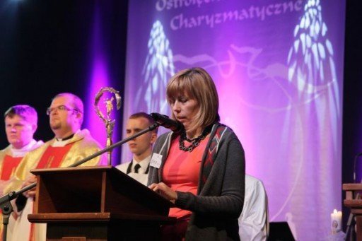 XI Ostrołęckie Spotkanie Charyzmatyczne 2014 - zdjęcie #19 - eOstroleka.pl