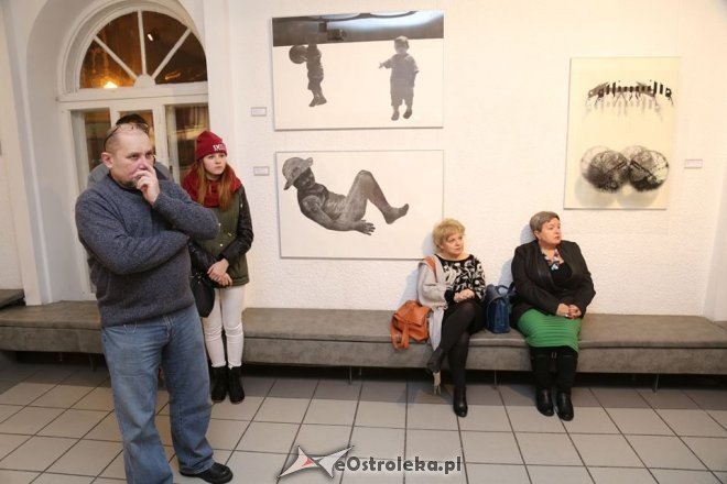 Wernisaż wystawy „Grafika Warszawska” [07.02.2014] - zdjęcie #2 - eOstroleka.pl