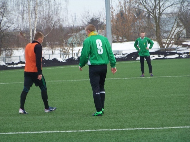 Korona HiD Ostrołęka - Omulew Wielbark (08.02.2014) - zdjęcie #21 - eOstroleka.pl