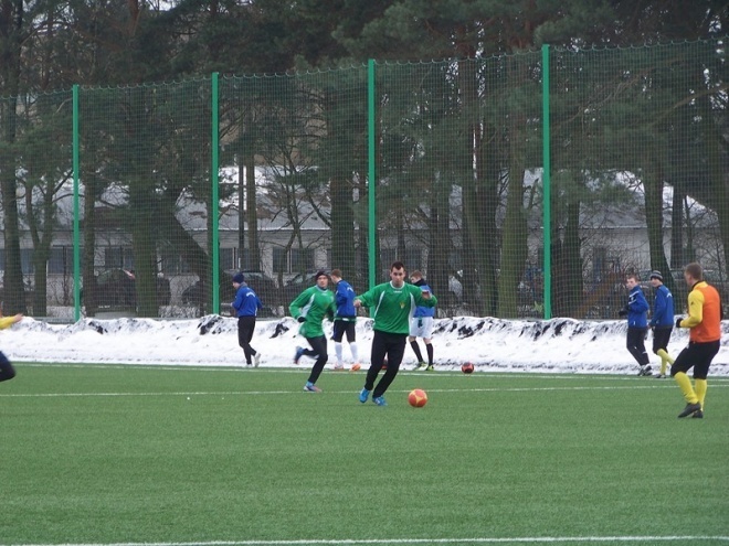 Korona HiD Ostrołęka - Omulew Wielbark (08.02.2014) - zdjęcie #11 - eOstroleka.pl