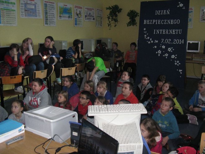 Szkolne Dni Ochrony Danych Osobowych w Zespole Szkół nr 4 - zdjęcie #4 - eOstroleka.pl