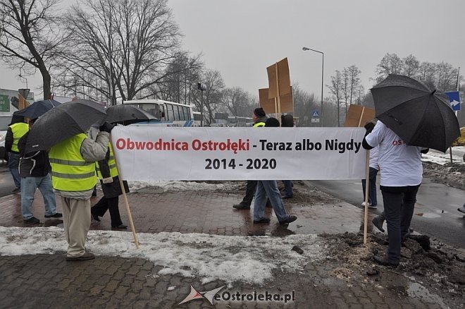 Protest w sprawie Obwodnicy [ZDJĘCIA] - zdjęcie #1 - eOstroleka.pl