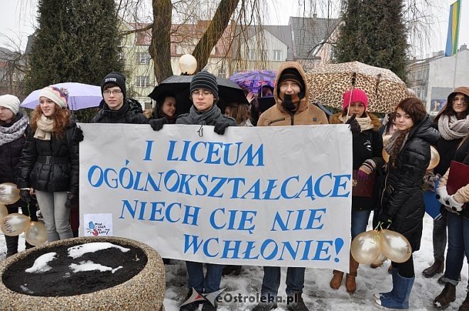 „Marsz Hakowicza” ulicami Ostrołęki [ZDJĘCIA] - zdjęcie #10 - eOstroleka.pl