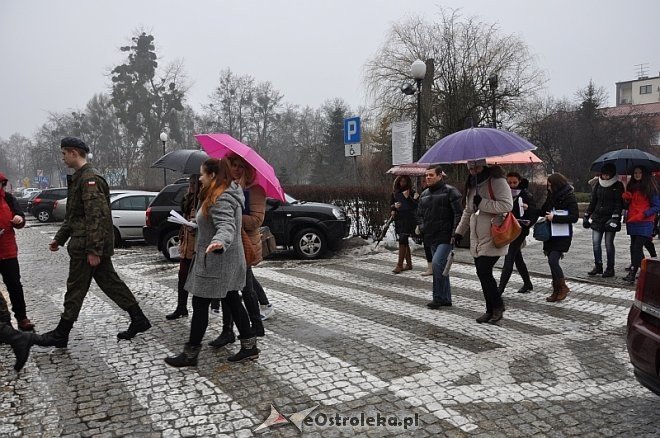 „Marsz Hakowicza” ulicami Ostrołęki [ZDJĘCIA] - zdjęcie #26 - eOstroleka.pl