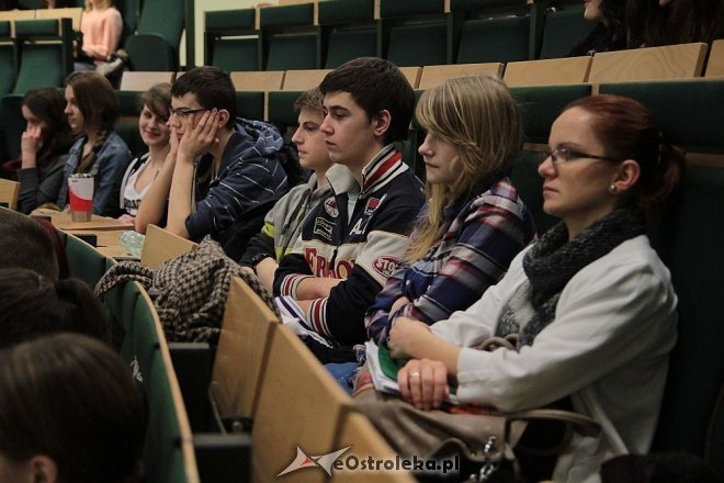 Ostrołęka: Pierwsze z cyklu spotkań „Badam się, więc mam pewność” [11.02.2014] - zdjęcie #11 - eOstroleka.pl