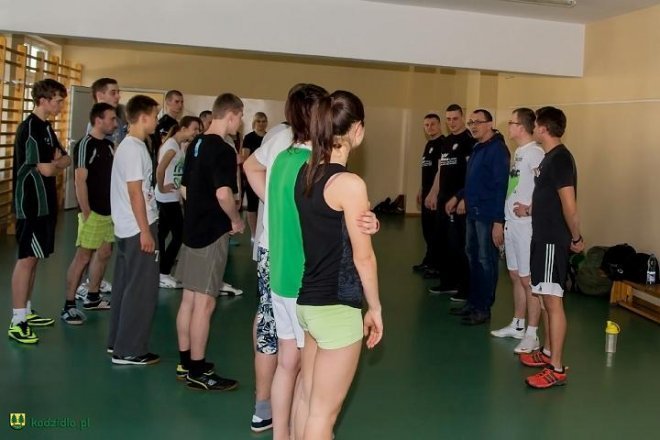 Krav Maga w Kadzidle. Mieszkańcy uczyli się samoobrony [11.02.2013] - zdjęcie #58 - eOstroleka.pl