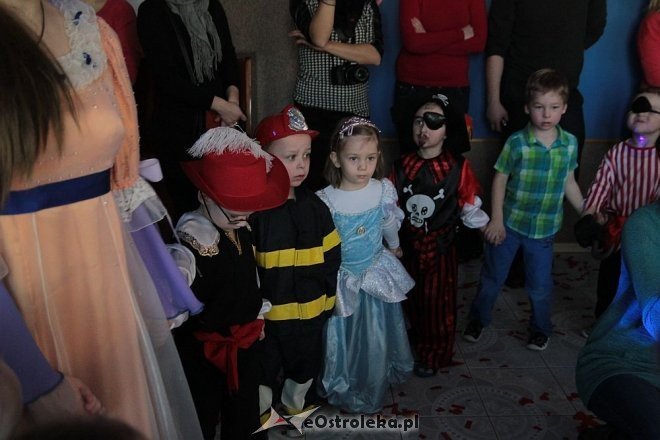 Bal karnawałowo-walentynkowy w Przedszkolu Miejskim nr 7 [12.02.2014] - zdjęcie #32 - eOstroleka.pl