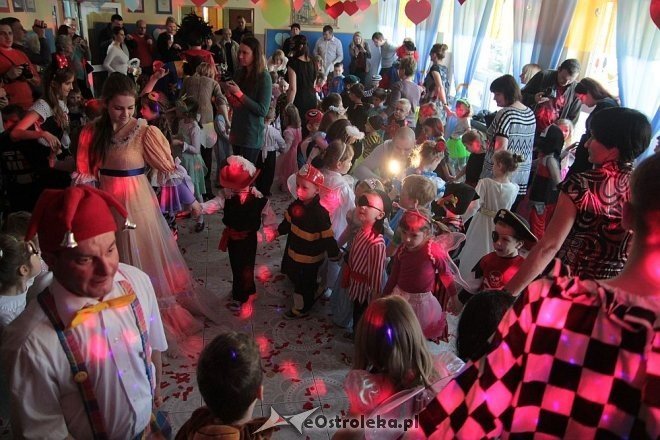 Bal karnawałowo-walentynkowy w Przedszkolu Miejskim nr 7 [12.02.2014] - zdjęcie #22 - eOstroleka.pl