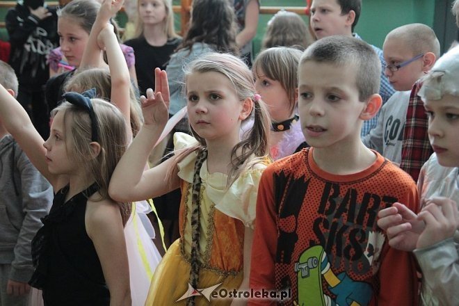 Bal karnawałowy w ZS nr 4 [WIDEO, ZDJĘCIA] - zdjęcie #27 - eOstroleka.pl