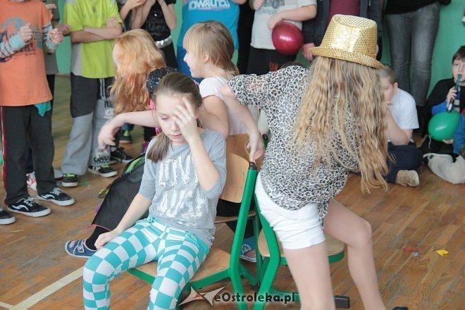 Bal karnawałowy w ZS nr 4 [WIDEO, ZDJĘCIA] - zdjęcie #8 - eOstroleka.pl