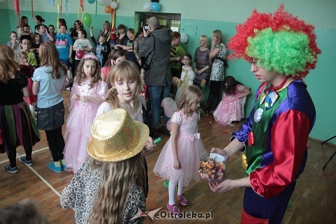Bal karnawałowy w ZS nr 4 [WIDEO, ZDJĘCIA] - zdjęcie #2 - eOstroleka.pl