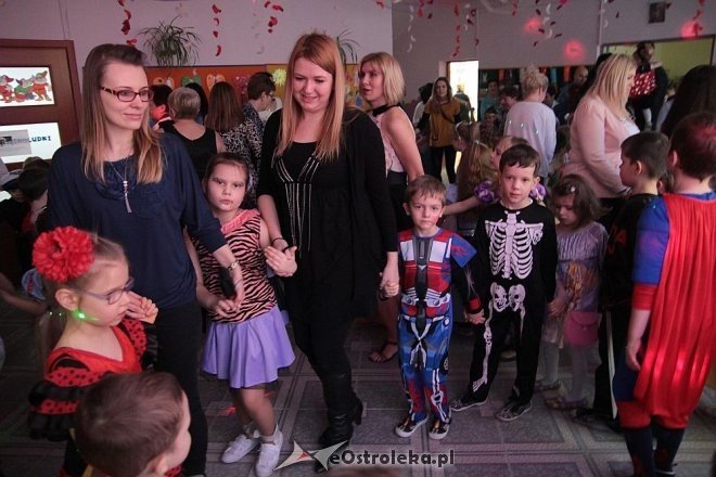 Bal karnawałowo-walentynkowy w miejskiej „ósemce” [14.02.2014] - zdjęcie #7 - eOstroleka.pl