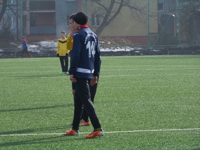 Narew Ostrołęka - Iskra Krasne (15.02.2014) - zdjęcie #27 - eOstroleka.pl