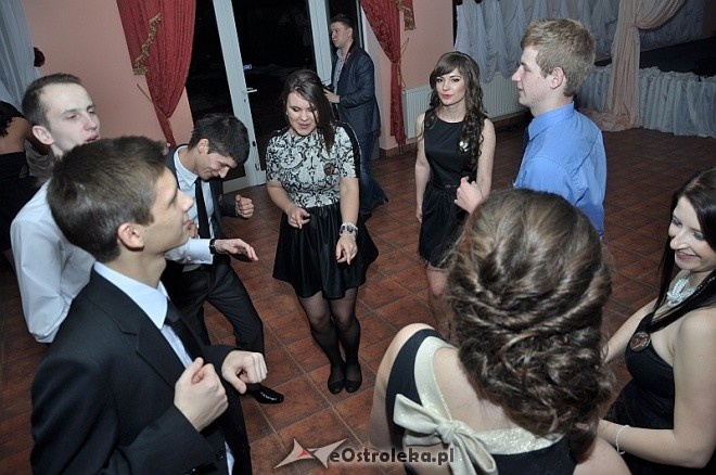 Studniówka 2014: Bal maturalny młodzieży z Łysych [15.02.2014] - zdjęcie #10 - eOstroleka.pl