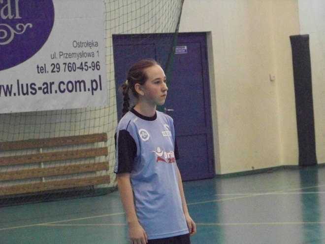 Piłkarki Jantaru na Narew Cup 2014 (16.02.2014) - zdjęcie #16 - eOstroleka.pl