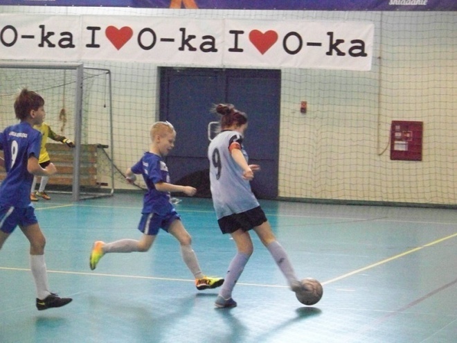 Piłkarki Jantaru na Narew Cup 2014 (16.02.2014) - zdjęcie #6 - eOstroleka.pl