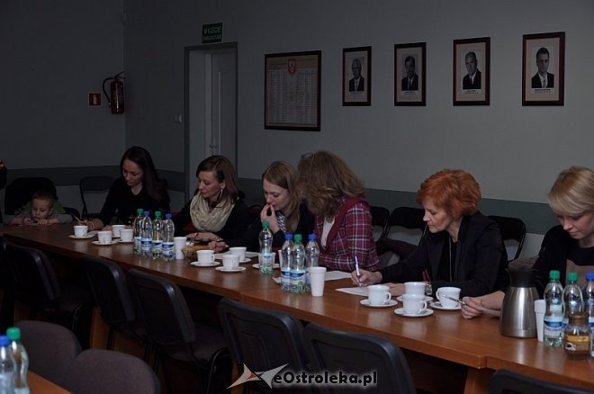 Zakończenie ósmej edycji szkolenia „Bądź Bezpieczna” [17.02.2014] - zdjęcie #2 - eOstroleka.pl