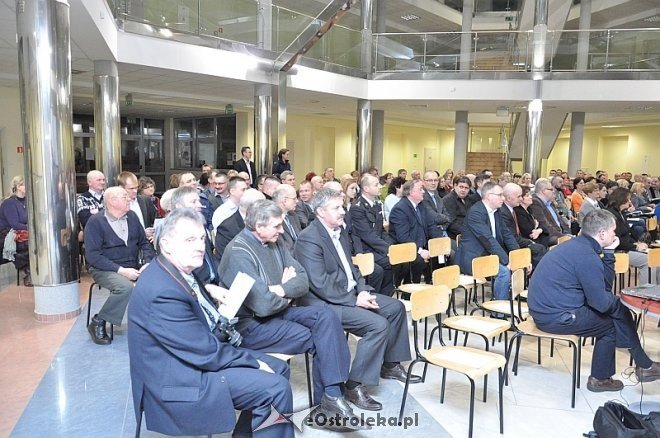  II Ostrołęcka Debata Społeczna „Bezpieczeństwo to nasza wspólna sprawa” [18.02.2014] - zdjęcie #2 - eOstroleka.pl