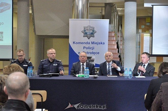  II Ostrołęcka Debata Społeczna „Bezpieczeństwo to nasza wspólna sprawa” [18.02.2014] - zdjęcie #7 - eOstroleka.pl
