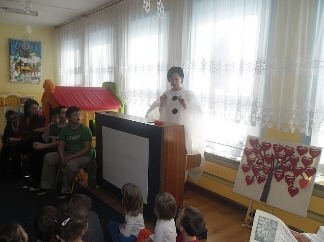 Spotkanie Czytelnicze w Przedszkolu MIejskim nr 17 w Osrołęce [19.02.2014] - zdjęcie #2 - eOstroleka.pl