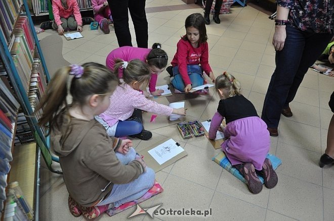 Spotkanie dla dzieci z Joanną Brodowską [20.02.2014] - zdjęcie #10 - eOstroleka.pl