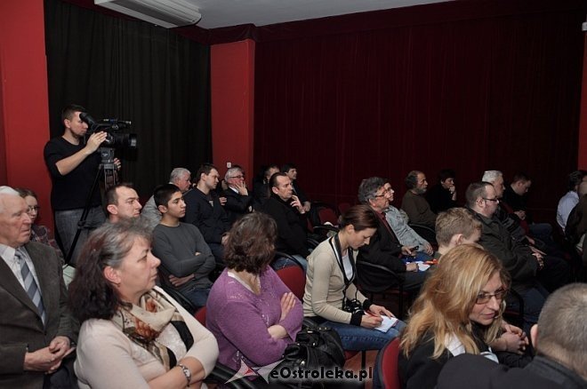 O celach śmierci i zbrodniach PRL-u. Spotkanie z Wacławem Sikorskim [22.02.2014] - zdjęcie #4 - eOstroleka.pl