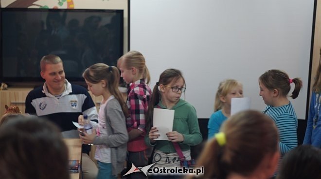 Spotkanie z podróżnikiem Stefanem Czernieckim [21.02.2014] - zdjęcie #20 - eOstroleka.pl