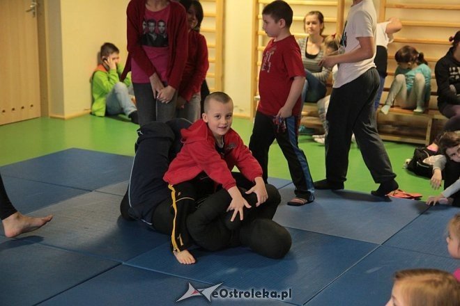 Ferie z Aquaparkiem: Pokaz walk brazylijskiego jiu jitsu 26.02.2014] - zdjęcie #9 - eOstroleka.pl