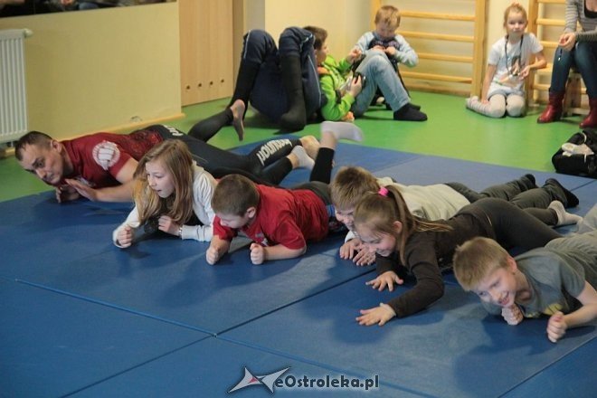 Ferie z Aquaparkiem: Pokaz walk brazylijskiego jiu jitsu 26.02.2014] - zdjęcie #5 - eOstroleka.pl
