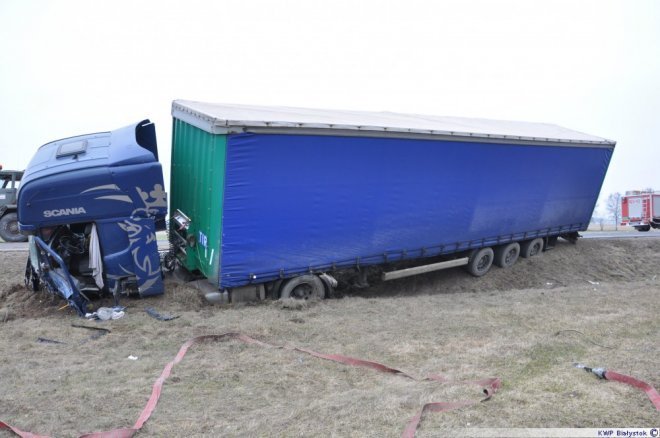 Toczyłowo: Karambol na krajowej 61. Jedna osoba ranna [28.02.2014] - zdjęcie #1 - eOstroleka.pl