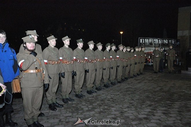 Marsz Pamięci Żołnierzy Wyklętych [01.03.2014] - zdjęcie #97 - eOstroleka.pl