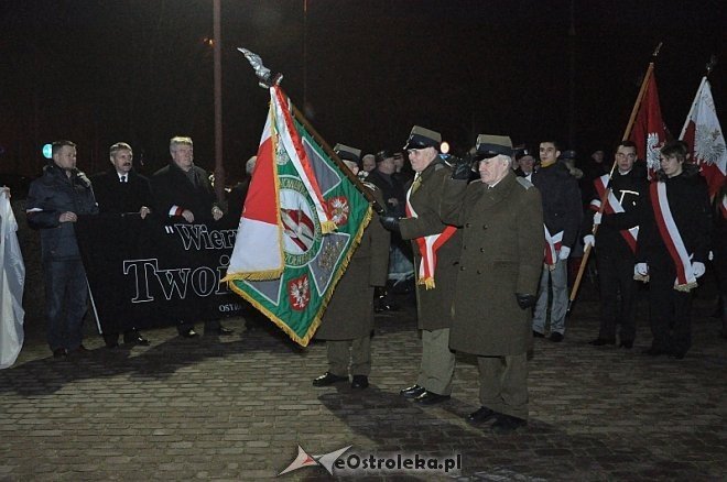 Marsz Pamięci Żołnierzy Wyklętych [01.03.2014] - zdjęcie #15 - eOstroleka.pl