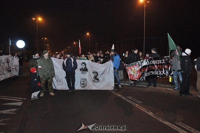 Marsz Pamięci Żołnierzy Wyklętych [01.03.2014] - zdjęcie #71 - eOstroleka.pl